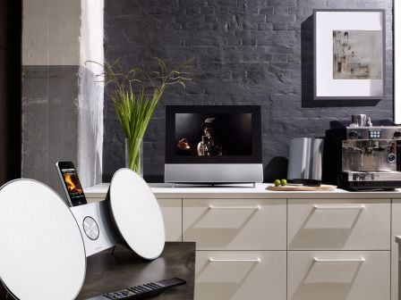 Bang___Olufsen_BeoSound_8_03.jpg, nov. 2010 Bang___Olufsen_BeoSound_8_03.jpg