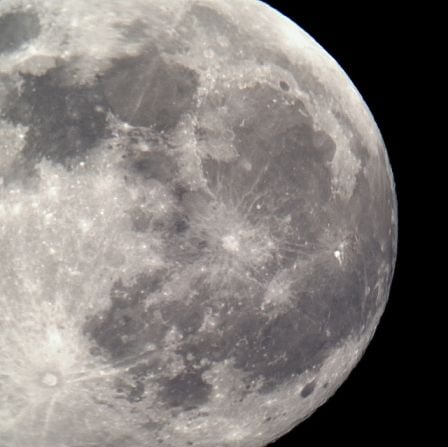 moon-5.jpg