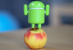 android-x-apple.jpg, 2015 android-x-apple.jpg