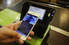 apple-pay-canada-2.jpg, 2015 apple-pay-canada-2.jpg
