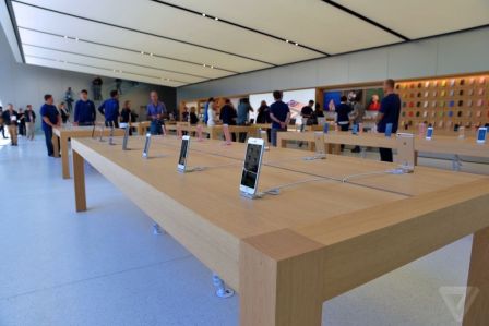 apple-store-san-frans-05-2016-7.jpg, 2016 apple-store-san-frans-05-2016-7.jpg