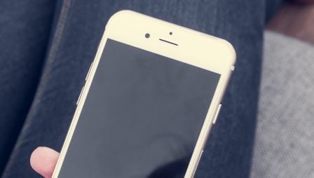 iphone-6s-capteur-luminosite-2.jpg, 2016 iphone-6s-capteur-luminosite-2.jpg