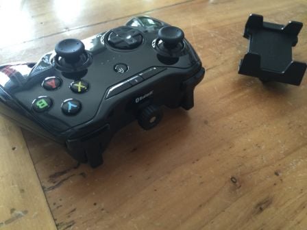 mad-catz-ctrli-ios-manette-2-3.jpg, 2016 mad-catz-ctrli-ios-manette-2-3.jpg
