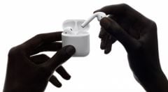 apple-airpods-2.jpg, 2016 apple-airpods-2.jpg