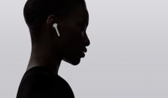 apple-airpods-port.jpg, 2016 apple-airpods-port.jpg