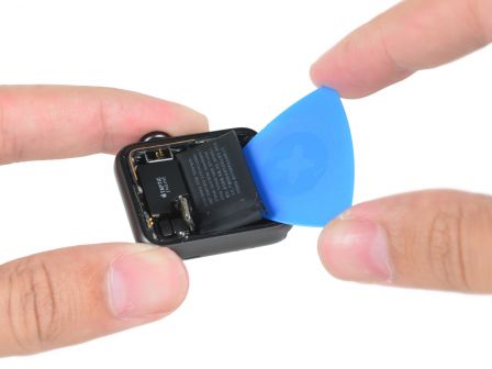 ifixit-demontage-apple-watch-series-2-5.jpg, 2016 ifixit-demontage-apple-watch-series-2-5.jpg