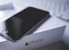 iphone-black.jpg, 2016 iphone-black.jpg