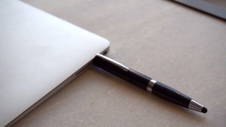 chargewhite-stylo-multifonction-iphone-ipad-2.jpg, 2017 chargewhite-stylo-multifonction-iphone-ipad-2.jpg