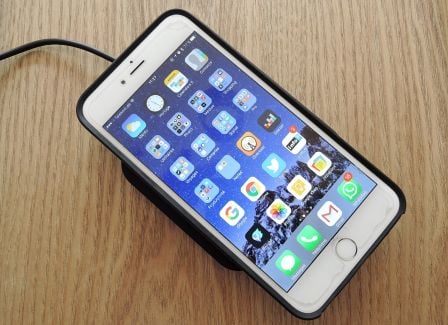 test-choetech-qi-sans-fil-recharge-iphone-11.jpg, 2017 test-choetech-qi-sans-fil-recharge-iphone-11.jpg
