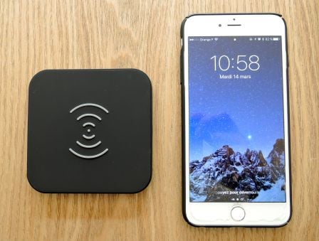 test-choetech-qi-sans-fil-recharge-iphone-1.jpg, 2017 test-choetech-qi-sans-fil-recharge-iphone-1.jpg