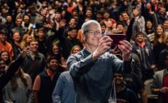 tim-cook-charity-buzz-vente-aux-encheres-2.jpg, 2017 tim-cook-charity-buzz-vente-aux-encheres-2.jpg