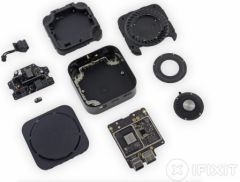 apple-tv-4k-ifixit-demontage-1.jpg, 2017 apple-tv-4k-ifixit-demontage-1.jpg
