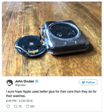 apple-watch-premiere-generation-extension-garantie-3-ans-decollement-dos-6.jpg, 2017 apple-watch-premiere-generation-extension-garantie-3-ans-decollement-dos-6.jpg