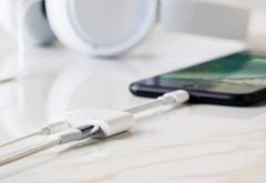 belkin-rockstar-adaptateur-lightning-audio-iphone.jpg, 2017 belkin-rockstar-adaptateur-lightning-audio-iphone.jpg