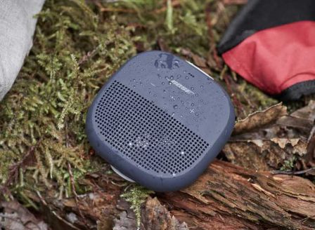 bose-soundlink-micro-enceinte-ultra-portable-resistante-14.jpg, 2017 bose-soundlink-micro-enceinte-ultra-portable-resistante-14.jpg