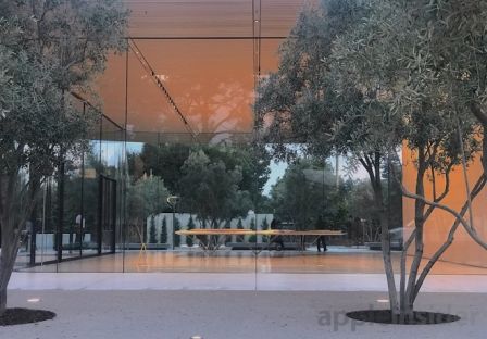 centre-visiteurs-apple-park-3.jpg, 2017 centre-visiteurs-apple-park-3.jpg