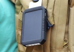chargeur-solaire-dodocool-4200-mah.jpg, 2017 chargeur-solaire-dodocool-4200-mah.jpg