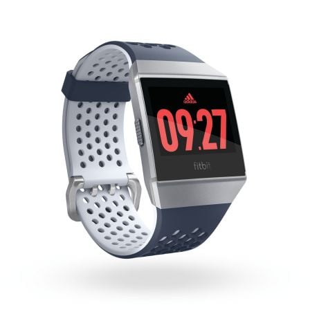 fitbit-ionic-nouvelle-montre-connectee-4.jpg, 2017 fitbit-ionic-nouvelle-montre-connectee-4.jpg