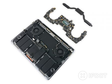ifixit-demontage-nouveaux-macbook-juin-2017-2.jpg, 2017 ifixit-demontage-nouveaux-macbook-juin-2017-2.jpg