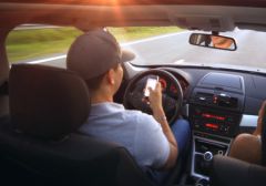 iphone-voiture-volant.jpg, 2017 iphone-voiture-volant.jpg