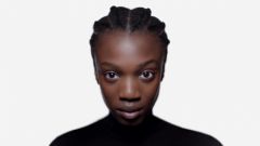 pubs-apple-iphone-x-face-id-mode-portrait-2.jpg, 2017 pubs-apple-iphone-x-face-id-mode-portrait-2.jpg