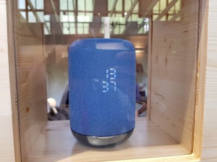 sony-concurrence-airpods-homepod-2.jpg, 2017 sony-concurrence-airpods-homepod-2.jpg