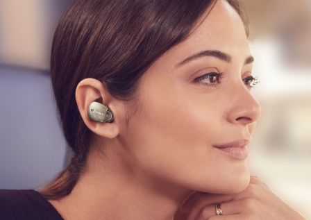 sony-concurrence-airpods-homepod-5.jpg, 2017 sony-concurrence-airpods-homepod-5.jpg