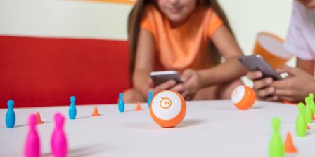 sphero-mini-boule-programmable-ipad-iphone-1.jpg, 2017 sphero-mini-boule-programmable-ipad-iphone-1.jpg