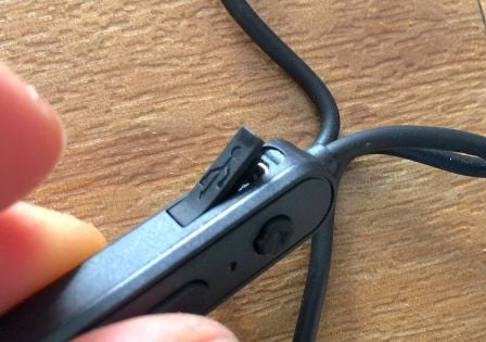 test-avis-ecouteurs-sans-fil-bluetooth-aukey-14.jpg, 2017 test-avis-ecouteurs-sans-fil-bluetooth-aukey-14.jpg