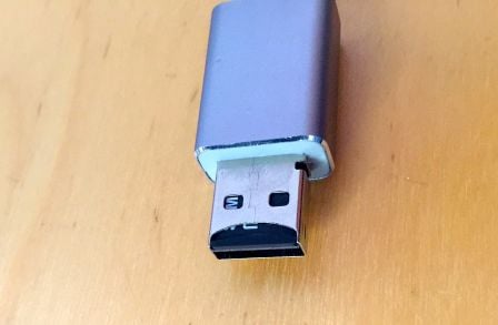 test-dodocol-cable-lightning-lecteur-micro-sd-stockage-ipad-iphone-13.jpg, 2017 test-dodocol-cable-lightning-lecteur-micro-sd-stockage-ipad-iphone-13.jpg