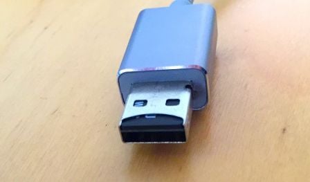 test-dodocol-cable-lightning-lecteur-micro-sd-stockage-ipad-iphone-16.jpg, 2017 test-dodocol-cable-lightning-lecteur-micro-sd-stockage-ipad-iphone-16.jpg