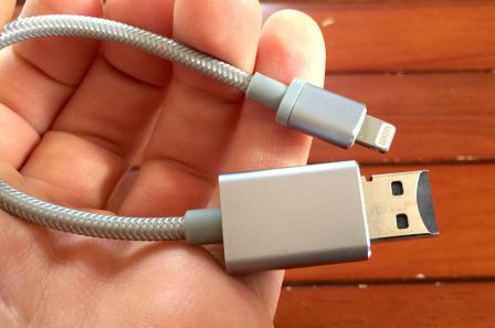 test-dodocol-cable-lightning-lecteur-micro-sd-stockage-ipad-iphone-5.jpg, 2017 test-dodocol-cable-lightning-lecteur-micro-sd-stockage-ipad-iphone-5.jpg