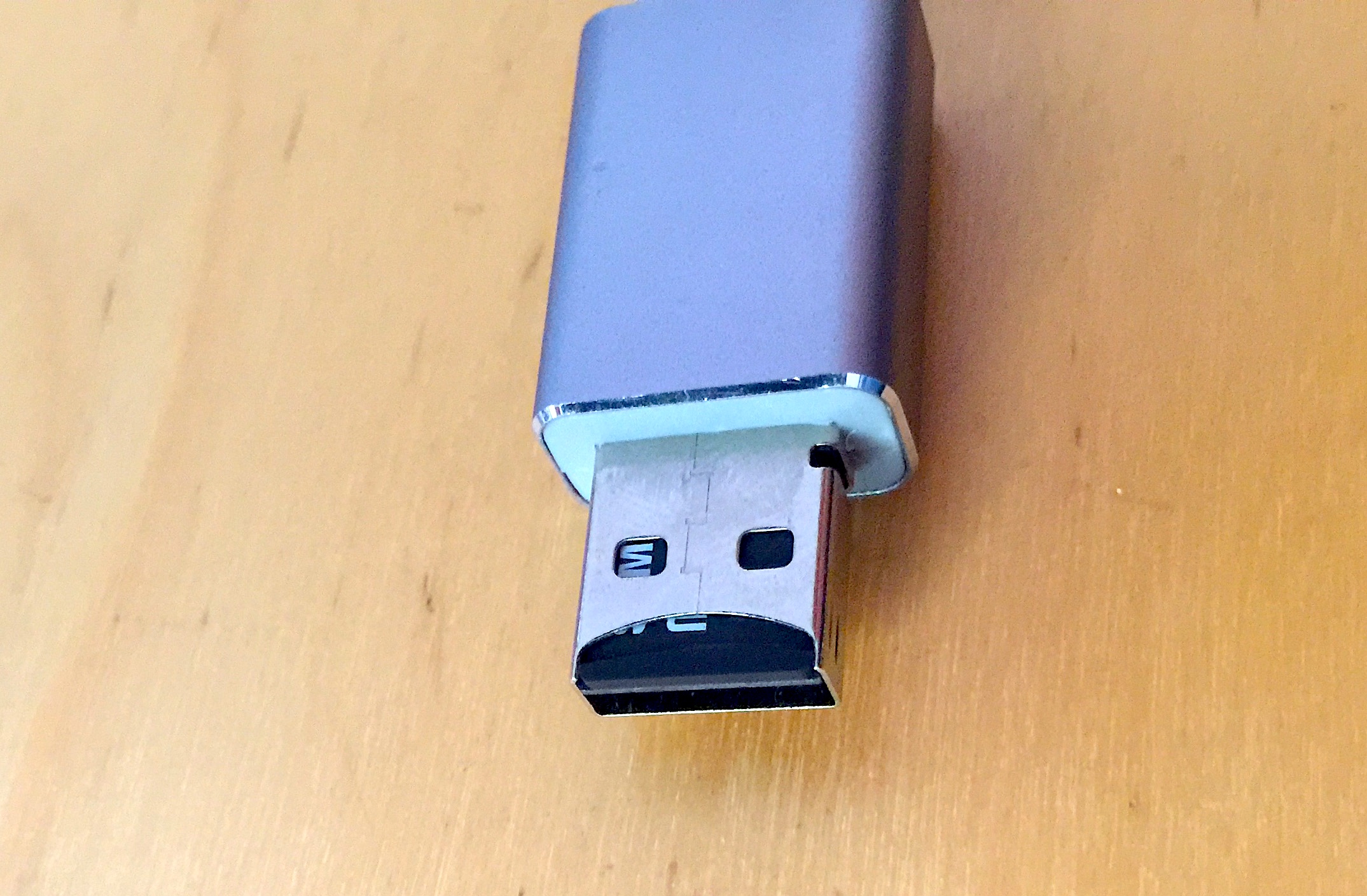 Clé USB Y Disk 128 Go pour iPhone iPad Mémoire USB OTG Clé USB 4 en 1  Compatible avec Android IOS USB Micro USB Type C Lightning couleur maison