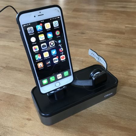 test-hub-support-recharge-apple-watch-iphone-oittm-35.jpg, 2018 test-hub-support-recharge-apple-watch-iphone-oittm-35.jpg