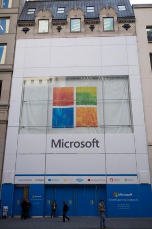 microsoft-store-2.jpg, 2015 microsoft-store-2.jpg