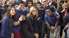 apple-diversity-img.jpg, 2016 apple-diversity-img.jpg