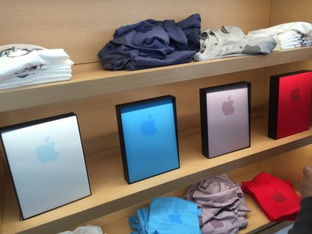 apple-store-cupertino-produits-4.jpg, 2016 apple-store-cupertino-produits-4.jpg