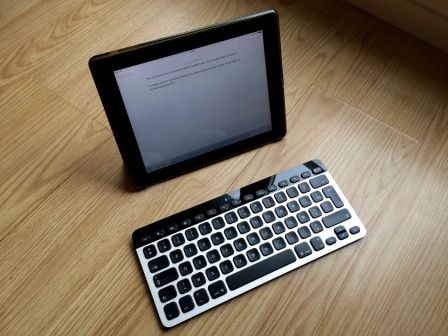 clavier-logitech-k811-4.jpg, 2016 clavier-logitech-k811-4.jpg