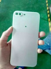iphone-7-plus-coque-foxconn-1.jpg, 2016 iphone-7-plus-coque-foxconn-1.jpg