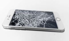 iphone-ecran-casse.jpg, 2016 iphone-ecran-casse.jpg