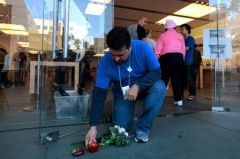 mort-employe-apple.jpg, 2016 mort-employe-apple.jpg