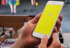 snapchat-iphone.jpg, 2016 snapchat-iphone.jpg