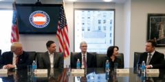tim-cook-trump-1.jpg, 2016 tim-cook-trump-1.jpg