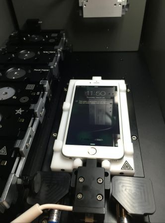apple-store-machine-reparation-iphone.jpg, 2017 apple-store-machine-reparation-iphone.jpg