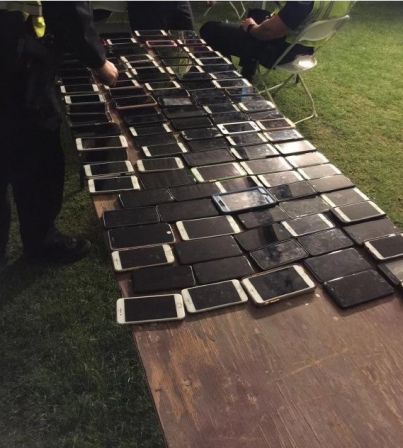 coachella-festival-100-smartphones-voles-1.jpg, 2017 coachella-festival-100-smartphones-voles-1.jpg