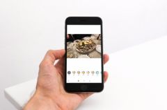 foodie-app-iphone-0.jpg, 2017 foodie-app-iphone-0.jpg