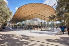 apple-park-visitor-center-opening-entrance.jpg, 2017 apple-park-visitor-center-opening-entrance.jpg