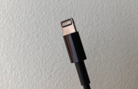 cable-lightning-noir-apple-2.jpg, 2017 cable-lightning-noir-apple-2.jpg
