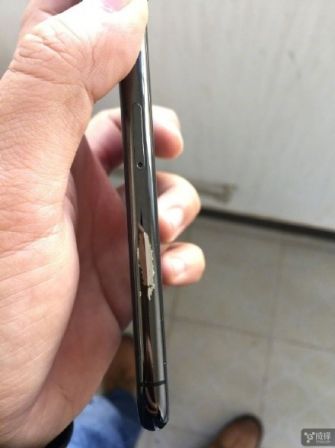 iphone-x-gris-sideral-usure-2.jpg, 2017 iphone-x-gris-sideral-usure-2.jpg