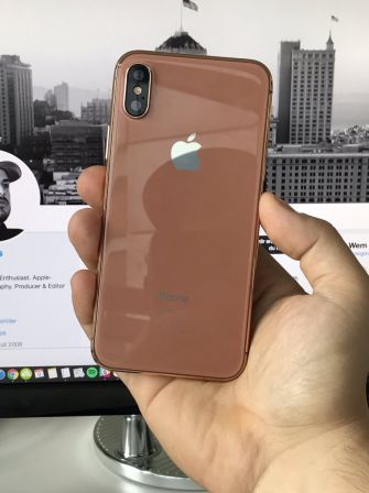 maquette-iphone-8-1.jpg, 2017 maquette-iphone-8-1.jpg